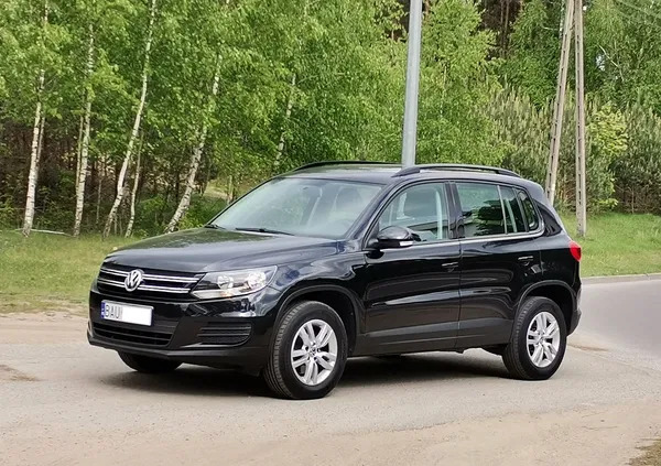 volkswagen augustów Volkswagen Tiguan cena 48800 przebieg: 162000, rok produkcji 2012 z Augustów